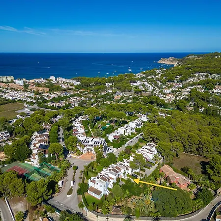 Blanca Situated In A Luxurious Spa Villa