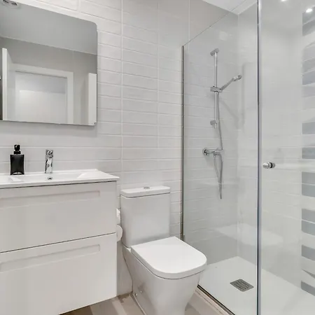 Villa Blanca Situated In A Luxurious Spa